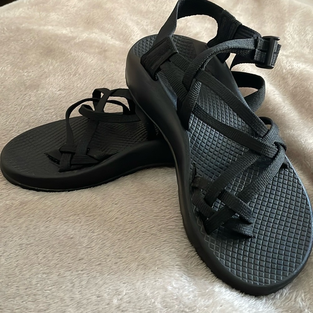 Chaco Z/Cloud series Sandals women's size 7